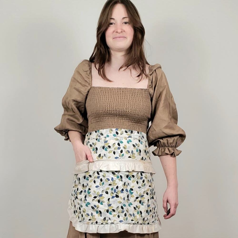 Vintage Homemade Leaf Ruffle Apron Cream Green